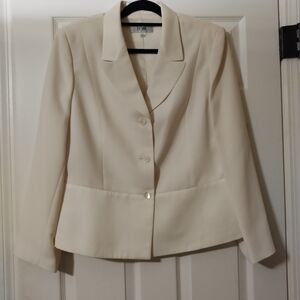 Le Suit Cream Women's Blazer